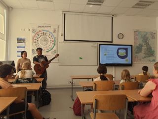 5659be22075cd7f2df904d24b382381bb240f2ac55cdf1cba7c183b2b0ca83fc